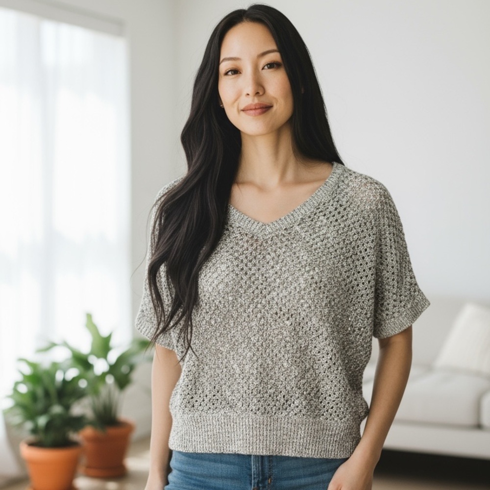 Ann Taylor - EC - Textured Gray Knit Top